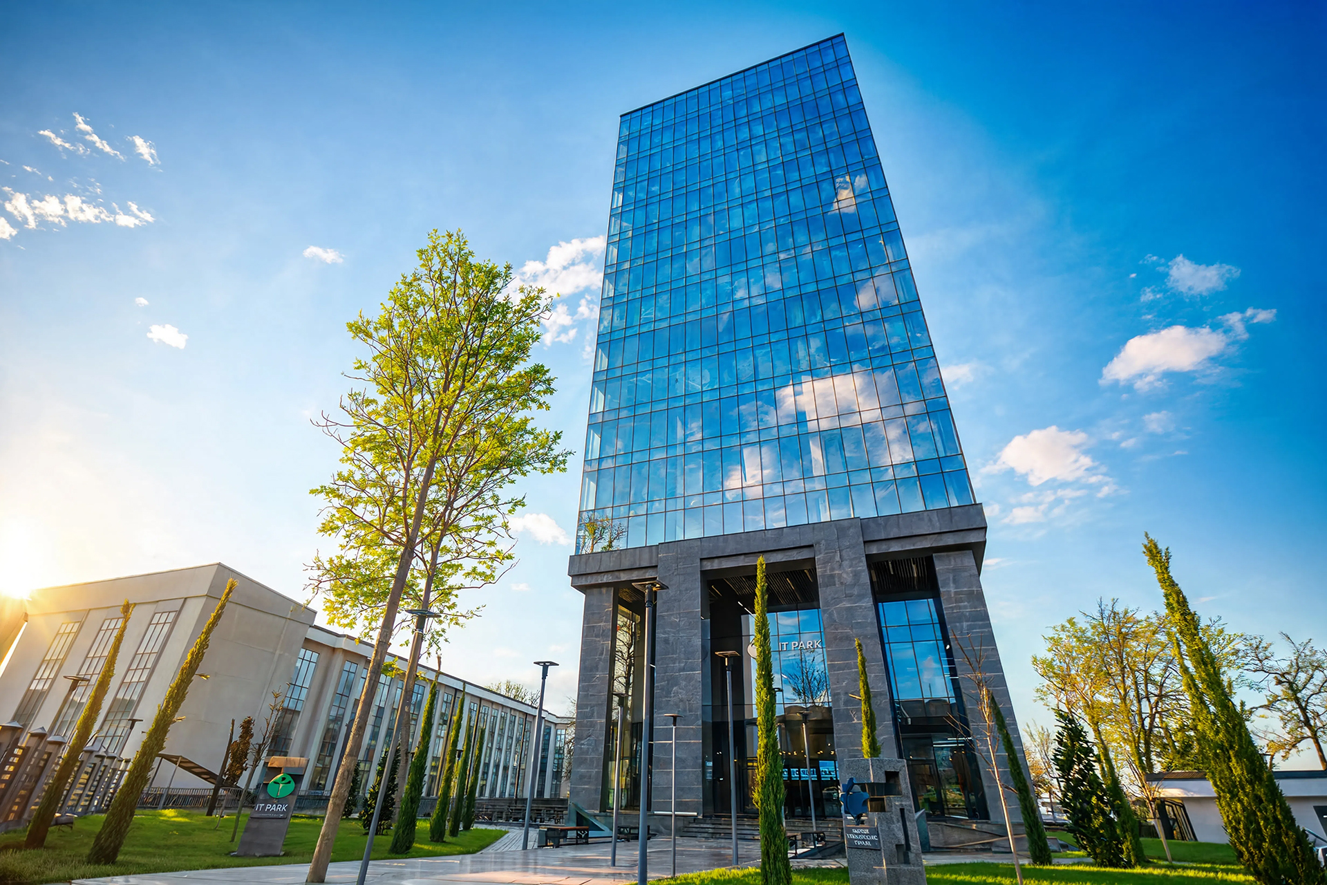 IT Park Office 1